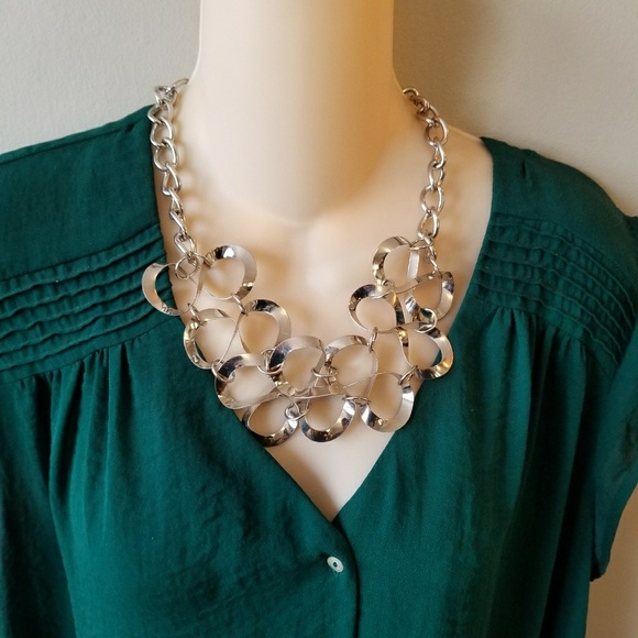 Relisted - Silver loops statement necklace bold chunky - Picture 2 of 5